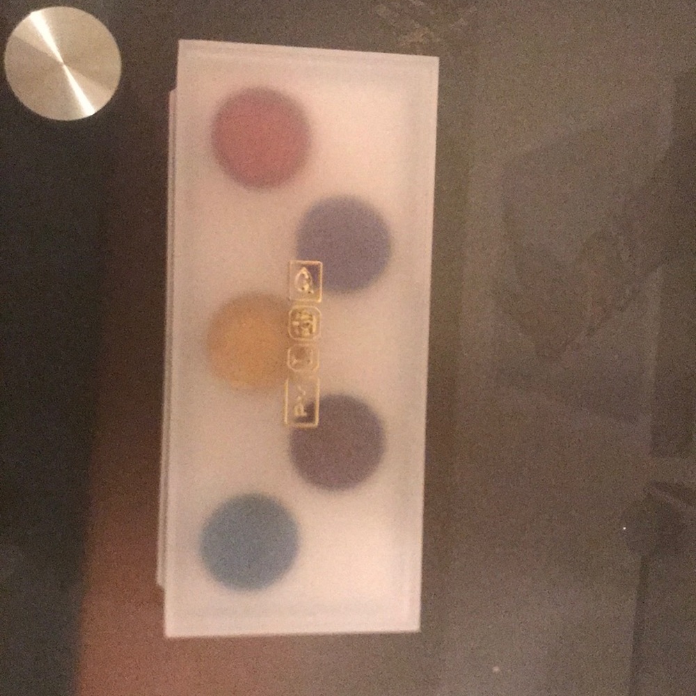 Pat McGrath eyeshadow  just swatched